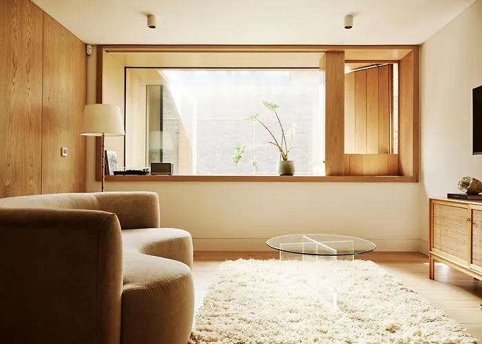 Weymouth Mews Aparthotel London